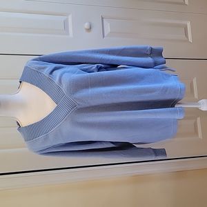 Woman's Light Blue V Neck Tunic Sweater